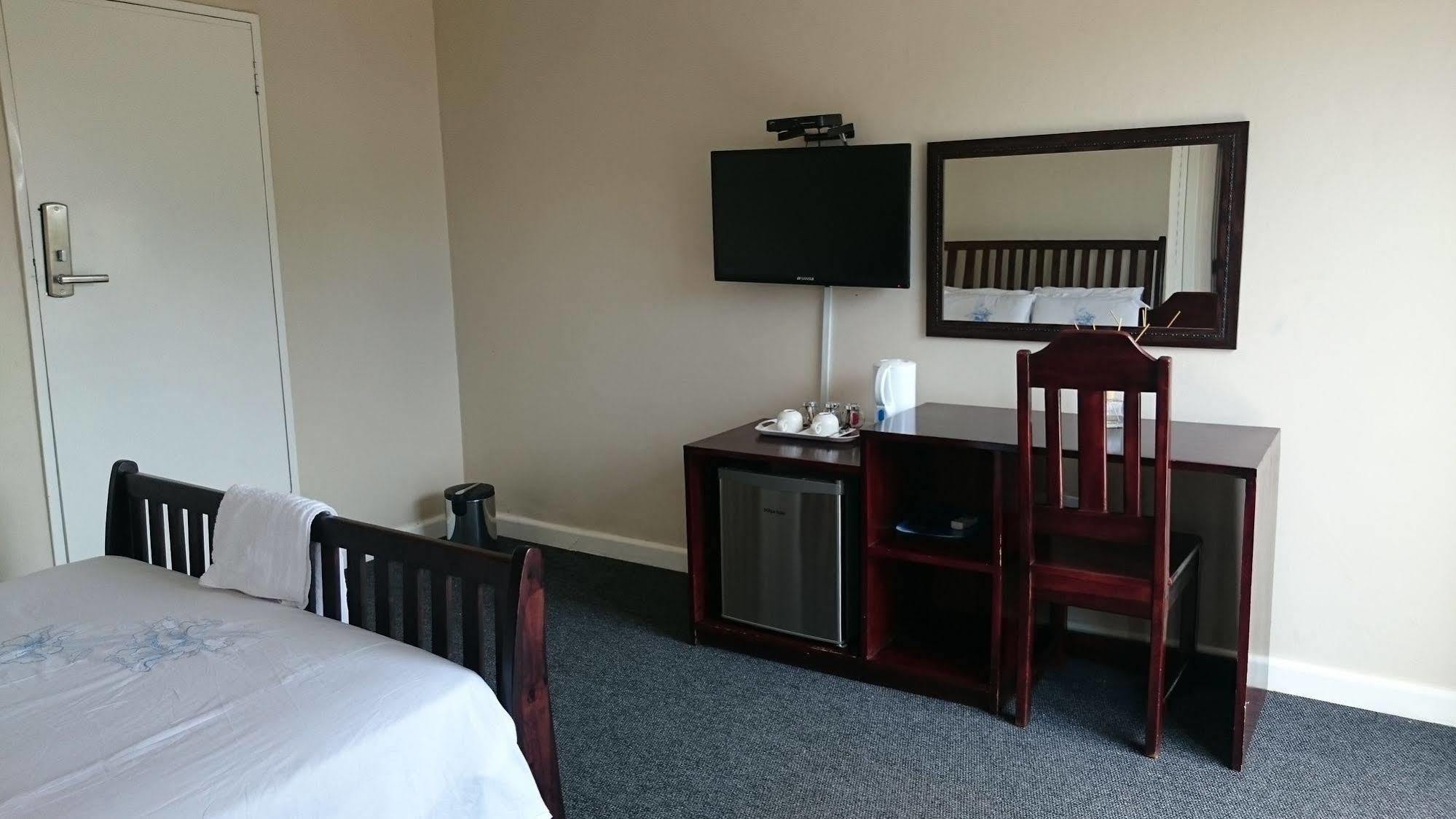 LePatino Bed&Breakfast Livingstone Esterno foto