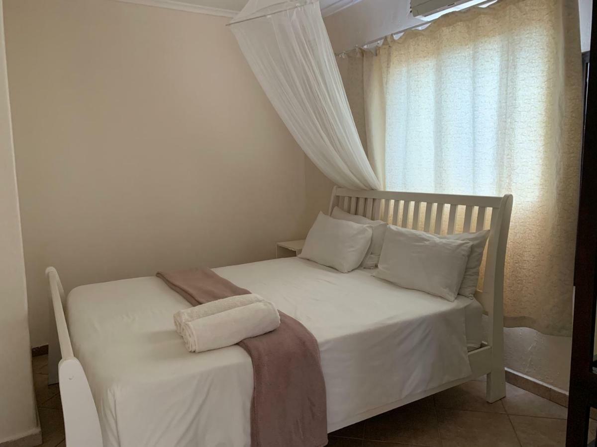 LePatino Bed&Breakfast Livingstone Esterno foto